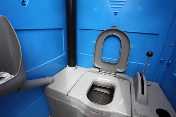 Best Portable Restroom Setup and Delivery  in Parsons, KS